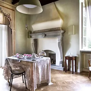 Dimora Delle Donnole Alta Bed and breakfast